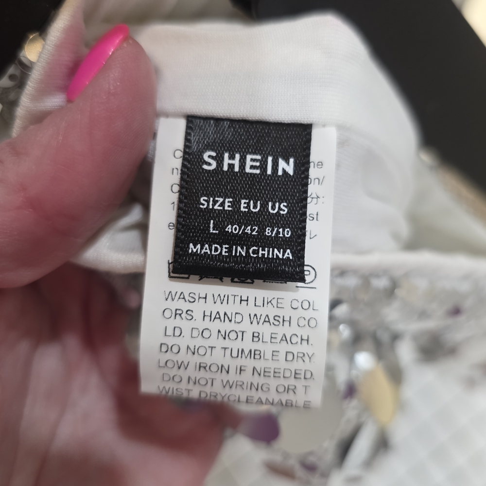 SHEIN Silver Sequin Mini Skirt - Picture 4 of 4